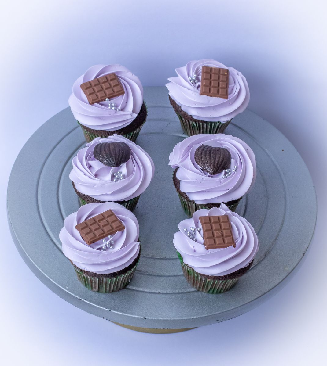 Creamy Delight Cake Creation