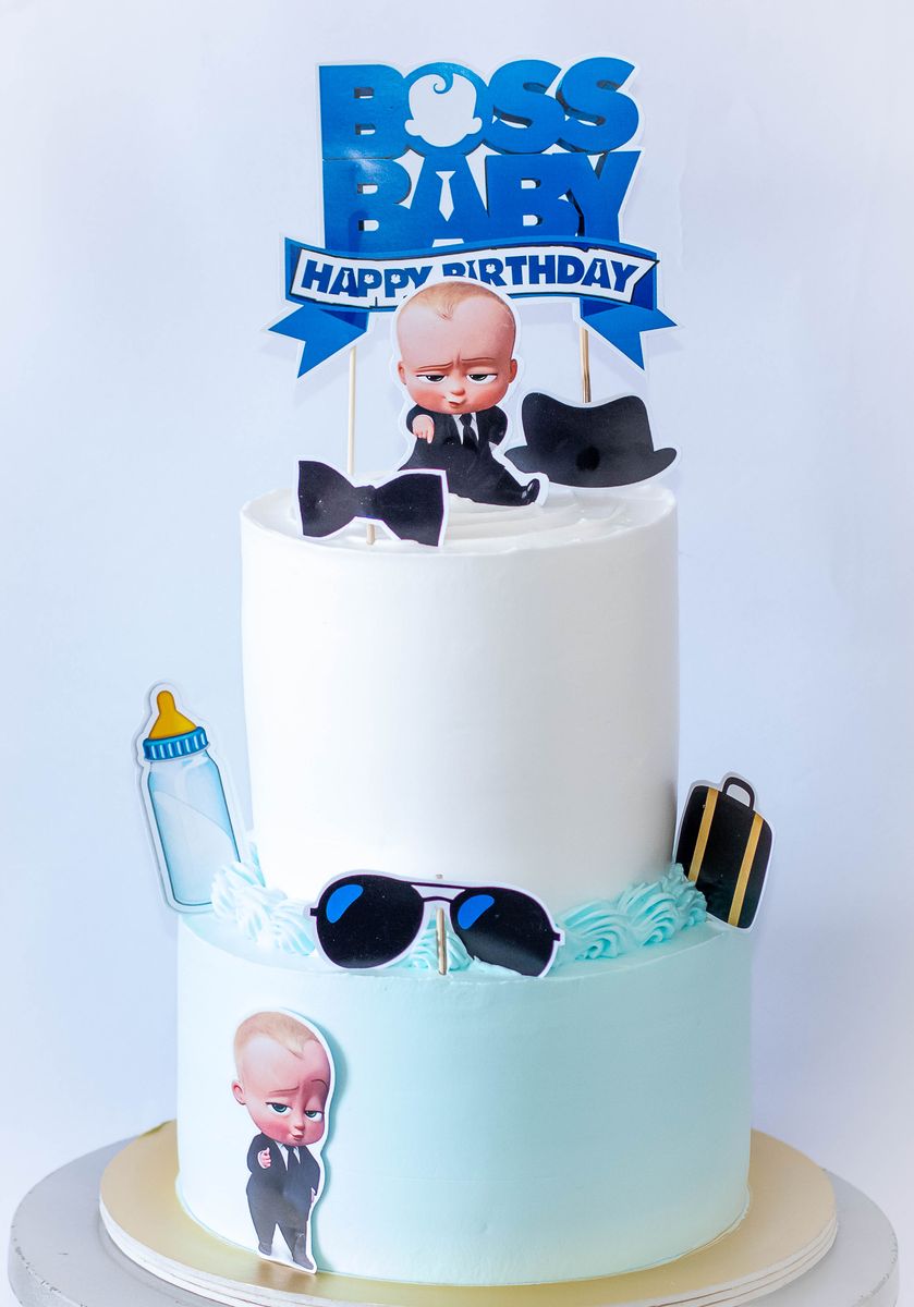 Creamy Delight Cake Creation