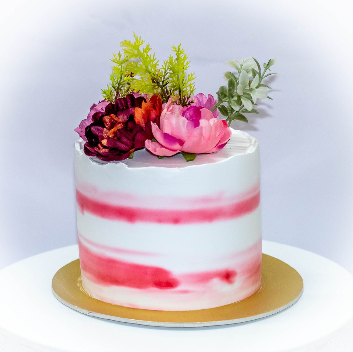 Creamy Delight Cake Creation