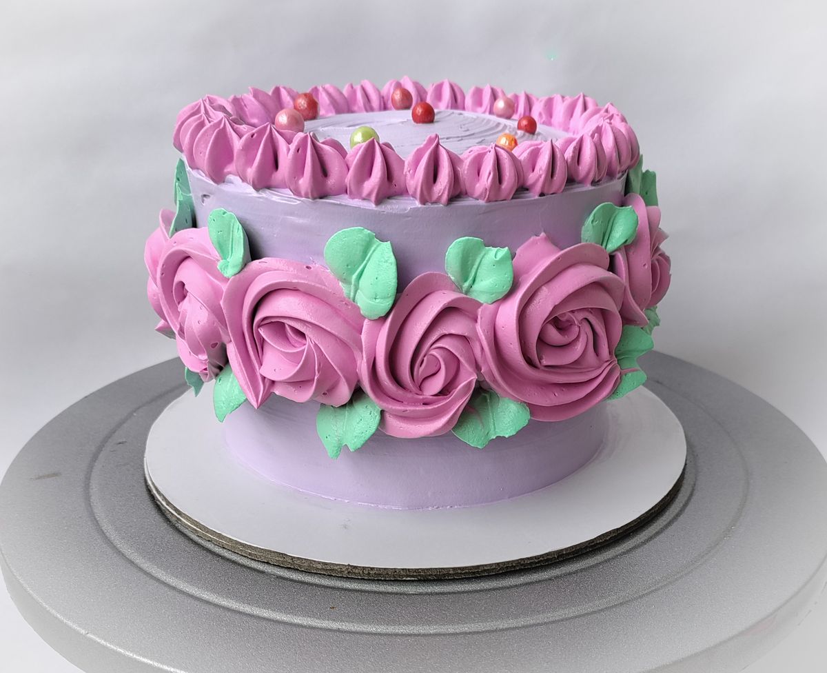 Creamy Delight Cake Creation