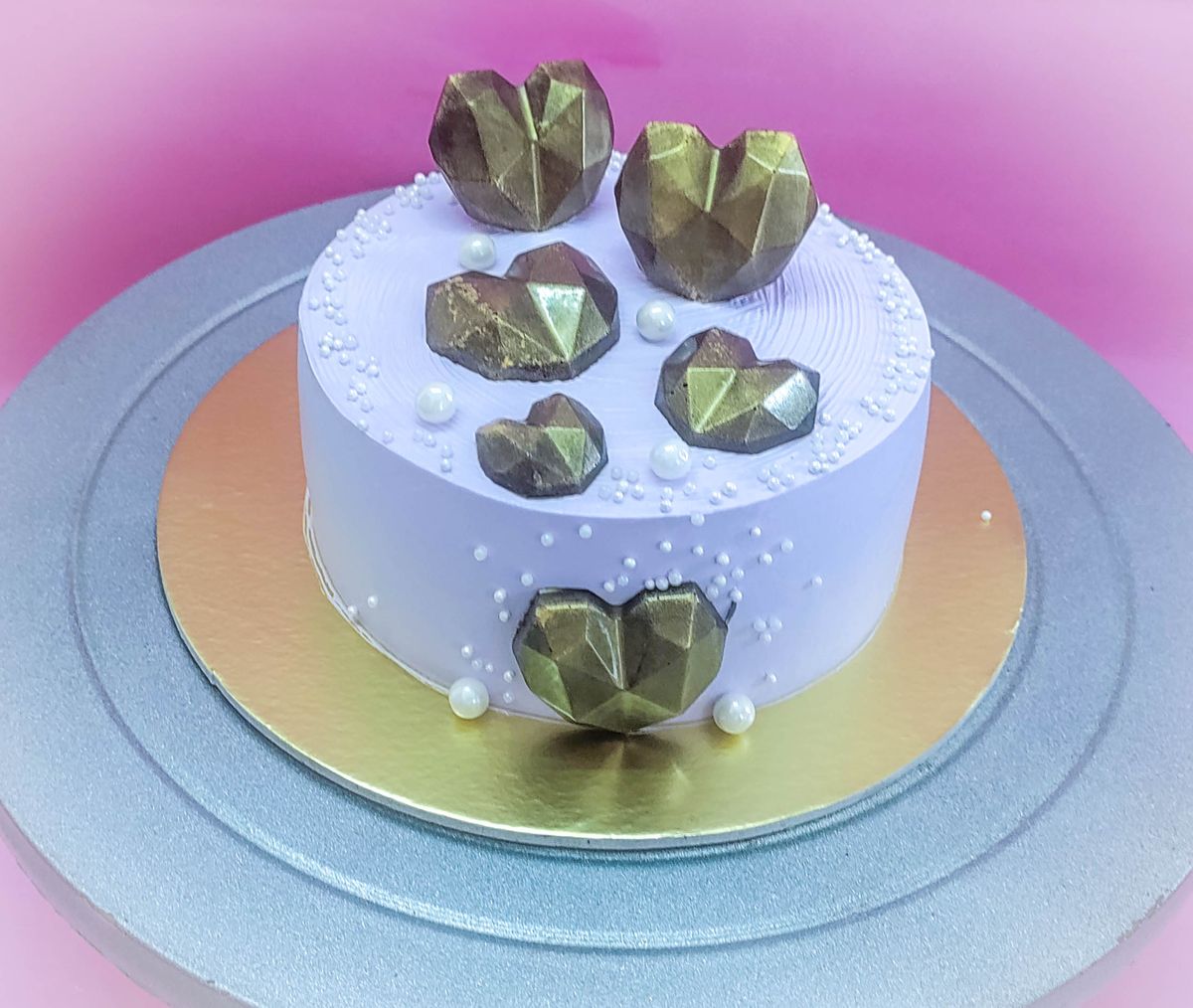 Creamy Delight Cake Creation