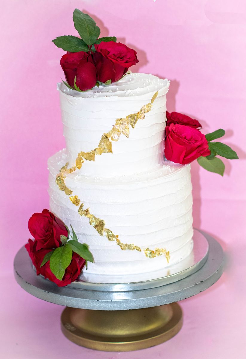 Creamy Delight Cake Creation