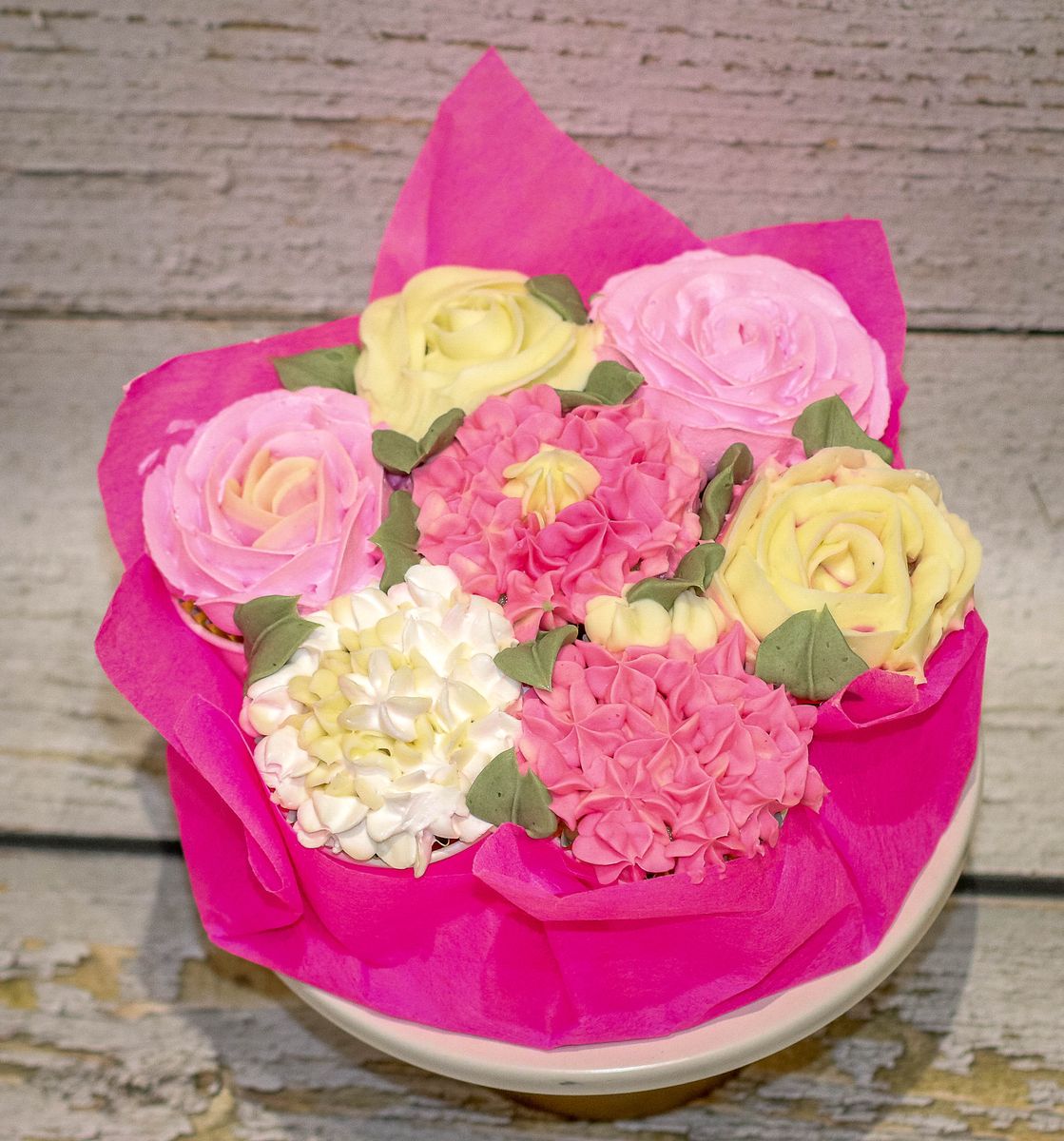 Creamy Delight Cake Creation